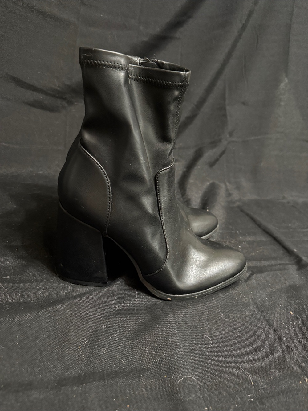 Women's Black Faux-Leather ankle Block Heel Boots